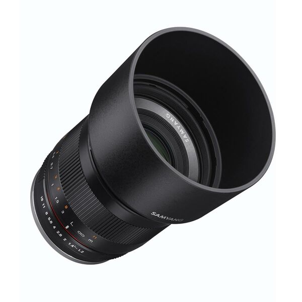 Samyang MF 35mm f/1,2  Canon EF-M