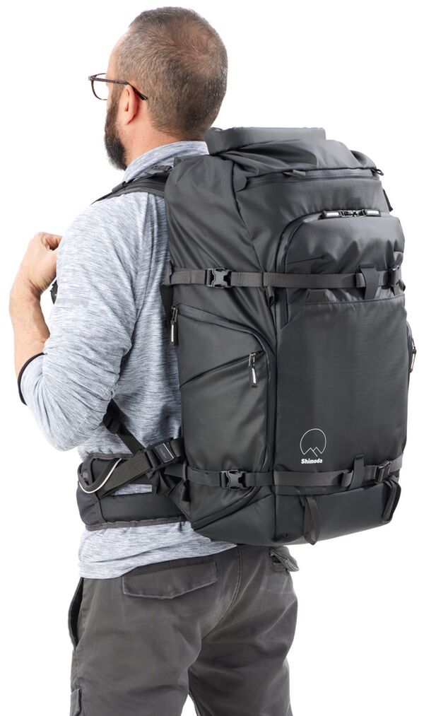 Shimoda Action X40 V2 Starter Kit (Med DSLR CU)  schwarz