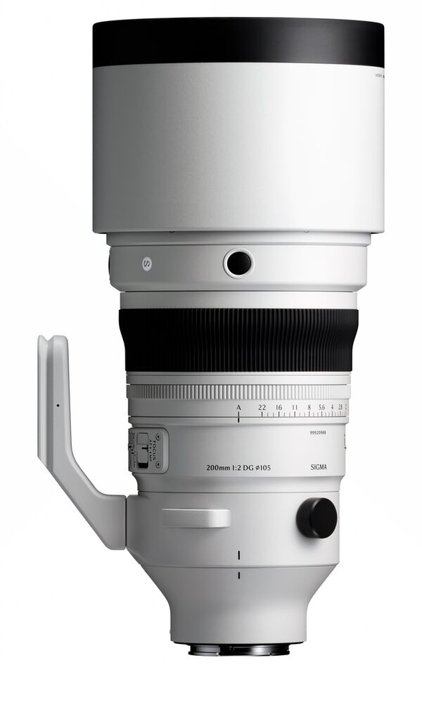 Sigma 200mm f/2 DG OS Sport  Sony FE-Mount