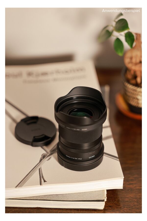 Sigma AF 12mm f/1.4 DC Contemporary  Canon RF-S