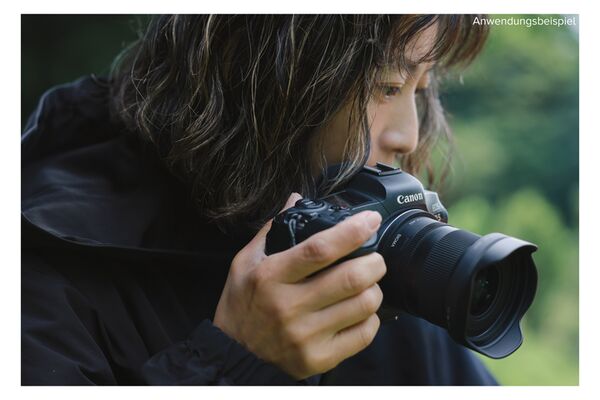 Sigma AF 12mm f/1.4 DC Contemporary  Canon RF-S