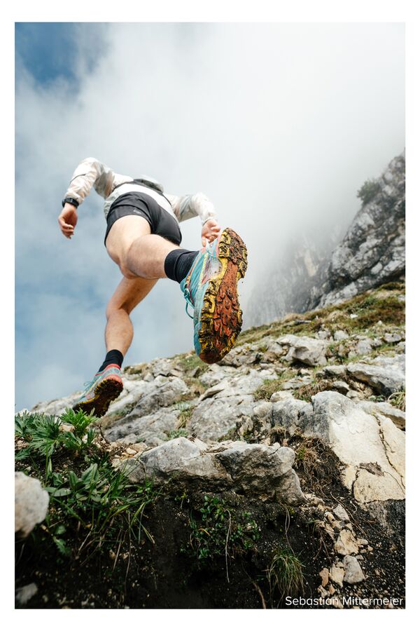 Sigma AF 12mm f/1.4 DC Contemporary  Sony E-Mount