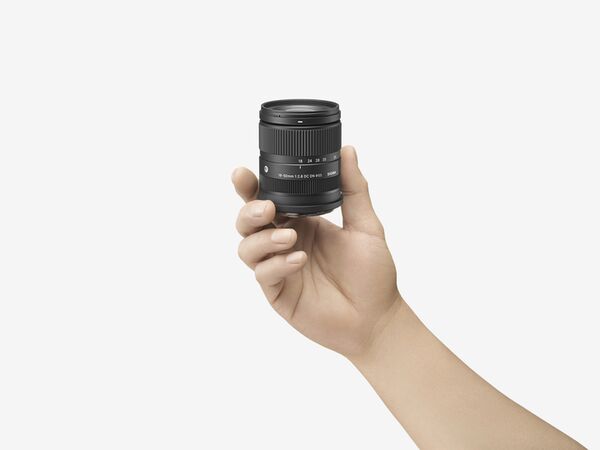 Sigma AF 18-50mm f/2,8 DC DN Contemporary - Retourenware  Sony E-Mount