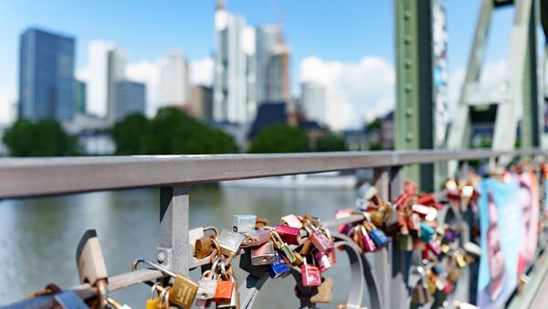 Sigma AF 28-45mm f/1.8 DG DN ART  Sony FE-Mount