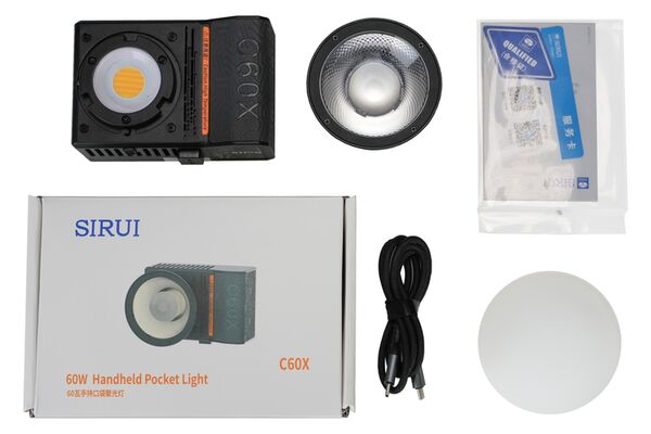Sirui C60X Ultra Compact Handheld Bi-Color LED Dauerlicht 60W Akku + Reflektor + Diffusor 