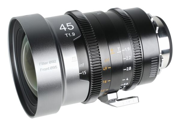 Sirui IronStar T1.9 1.5x Anamorphic Full Frame Cine Lenses 45mm mit PL / EF-Mount  Blue Flare
