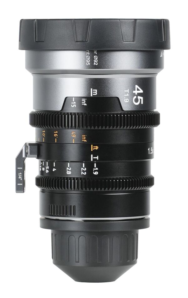 Sirui IronStar T1.9 1.5x Anamorphic Full Frame Cine Lenses 45mm mit PL / EF-Mount  Neutral Flare