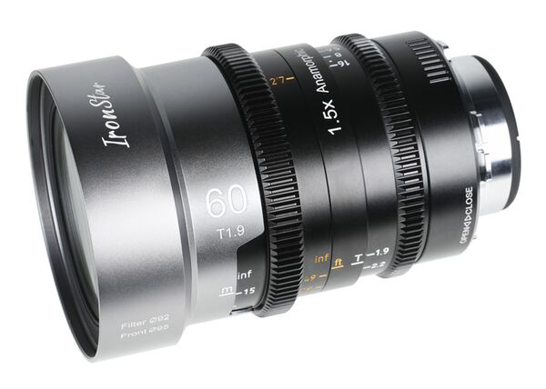 Sirui IronStar T1.9 1.5x Anamorphic Full Frame Cine Lenses 60mm mit PL / EF-Mount  Blue Flare