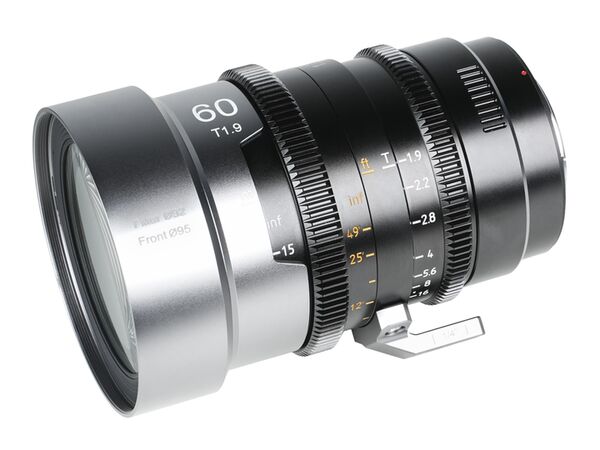 Sirui IronStar T1.9 1.5x Anamorphic Full Frame Cine Lenses 60mm mit PL / EF-Mount  Blue Flare