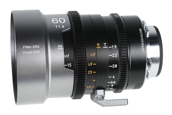 Sirui IronStar T1.9 1.5x Anamorphic Full Frame Cine Lenses 60mm mit PL / EF-Mount  Neutral Flare