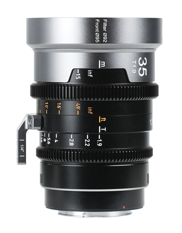 Sirui IronStar T1.9 1.5x Anamorphic Full Frame Cine Lenses 35 / 45 / 60mm mit PL / EF-Mount  Neutral Flare