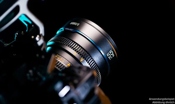 Sirui Night Walker 24mm T1.2 S35 Cine Objektiv  Fujifilm X-Mount Schwarz