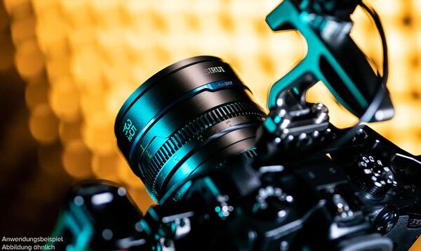 Sirui Night Walker 35mm T1.2 S35 Cine Objektiv  Micro Four Thirds Metallgrau