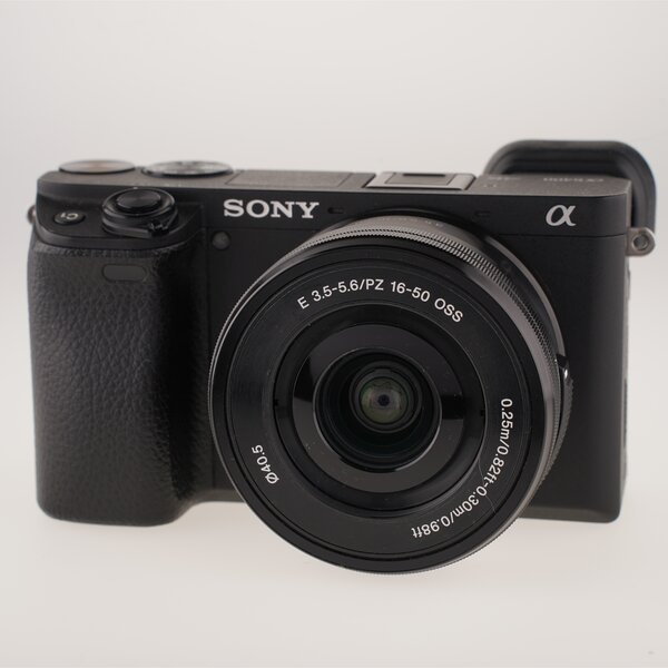 Sony 6400 (ILCE-6400) + SEL 16-50mm PZ OSS - Second Hand - 