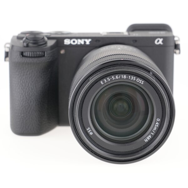 Sony 6700 (ILCE-6700) + SEL 18-135mm - Second Hand - 
