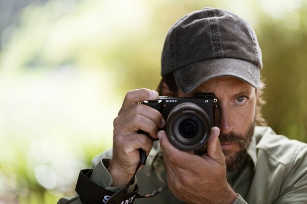 Sony Alpha 6700 (ILCE-6700) + 16-50mm f/3,5-5,6 PZ OSS 