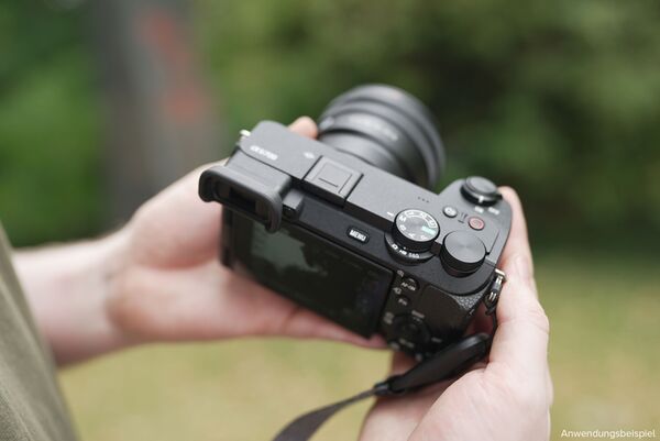 Sony Alpha 6700 (ILCE-6700) + 16-50mm f/3,5-5,6 PZ OSS 