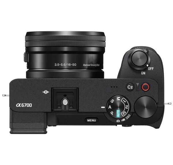 Sony Alpha 6700 (ILCE-6700) + 16-50mm f/3,5-5,6 PZ OSS 