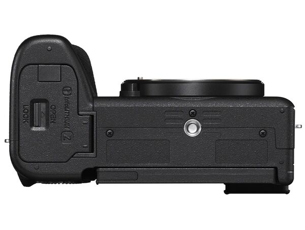 Sony Alpha 6700 (ILCE-6700) + 16-50mm f/3,5-5,6 PZ OSS 