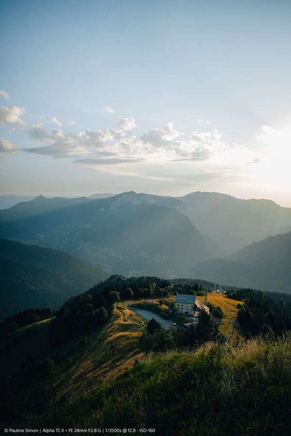 Sony Alpha 7C II (ILCE-7CM2) + Tamron 16-30mm f/2,8 Di III VXD G2  schwarz