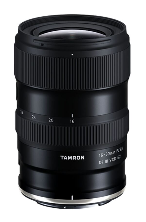 Sony Alpha 7C II (ILCE-7CM2) + Tamron 16-30mm f/2,8 Di III VXD G2  silber -schwarz