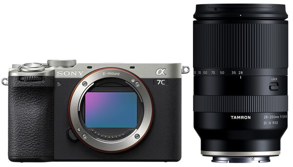 Sony Alpha 7C II (ILCE-7CM2) + Tamron 28-200mm f/2.8-5,6 Di III RXD  silber
