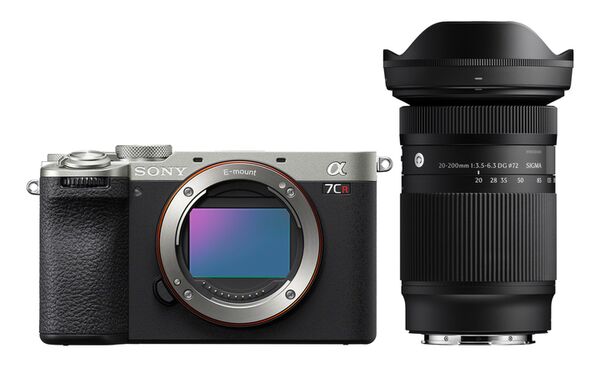 Sony Alpha 7C R (ILCE-7CR) + Sigma AF 20-200mm F3.5-6.3 DG Contemporary  silber