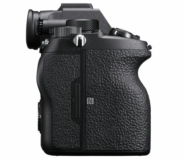 Sony Alpha 7R IVA (ILCE-7RM4A) Gehäuse - Retourenware, Verpackung Beschädigt - 