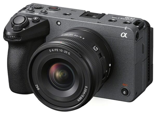 Sony Alpha FX30 Cinema Line (ILME-FX30) + SEL 10-20mm f/4.0 G 
