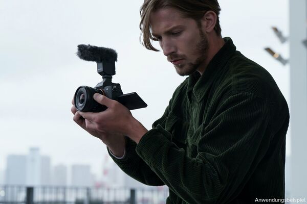 Sony SEL 10-20mm f/4.0 G PZ  Sony E-Mount