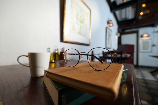 Sony SEL 16-35mm f/4.0 G PZ  Sony FE-Mount