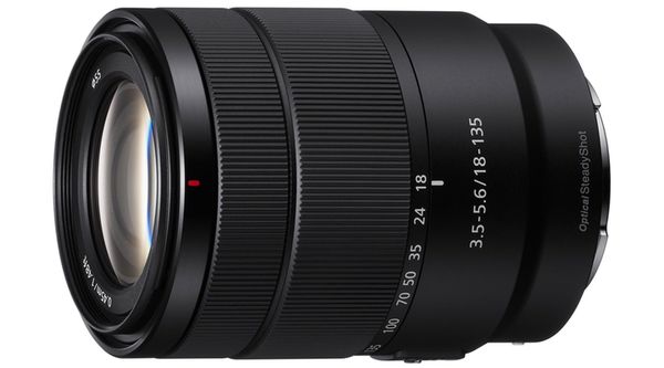 Sony SEL 18-135mm f/3,5-5,6 OSS  Sony E-Mount