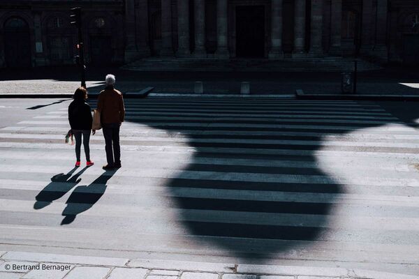 Sony SEL 40mm f/2,5 G  Sony FE-Mount