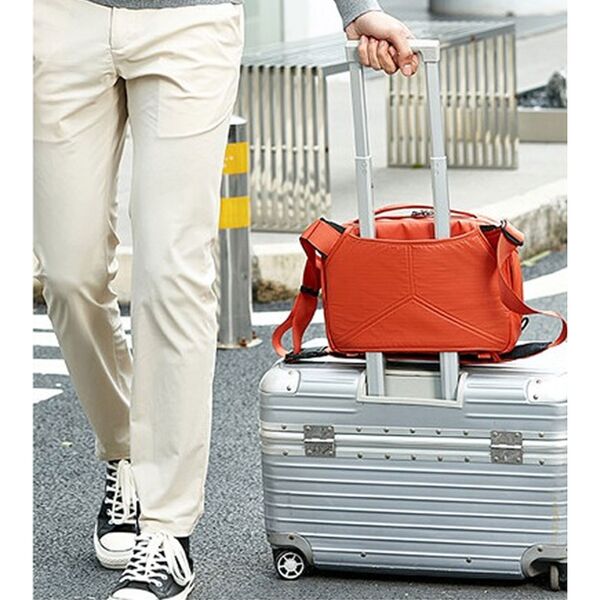 Summit-Creative Tenzing Shoulder bag  10 Liter orange