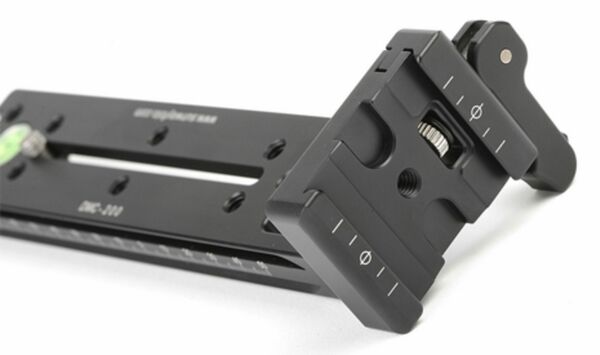 Sunwayfoto vertikale Universalschiene DMC-200LR 