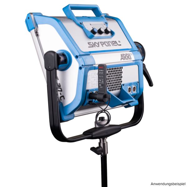 SWIT LA-WR8 Tx+3Rx - Pocket Wireless DMX Controller Bundle 