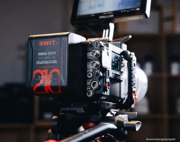 SWIT Mino-S210 | USB-C, tiny size with 210Wh pocket mini battery, USB-A/USB-C/D-tap, V-Mount, also ideal for long term use or high power draw lights 