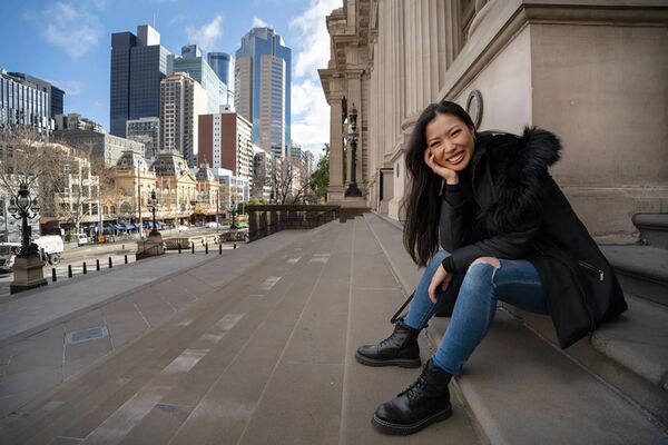 Tamron 17-50mm f/4 Di III VXD   Sony FE-Mount