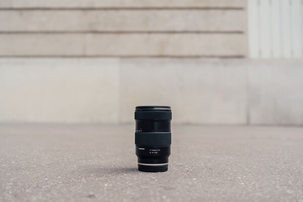 Tamron 17-50mm f/4 Di III VXD   Sony FE-Mount