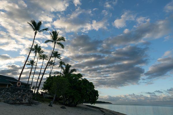 Tamron 24mm f/2.8 Di III OSD M1:2  Sony FE-Mount