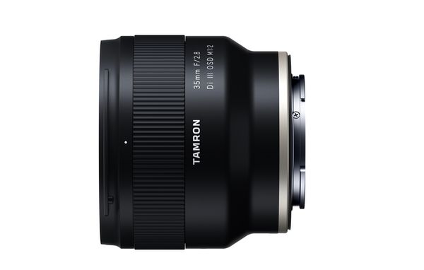 Tamron 35mm f/2.8 Di III OSD M1:2  Sony FE-Mount