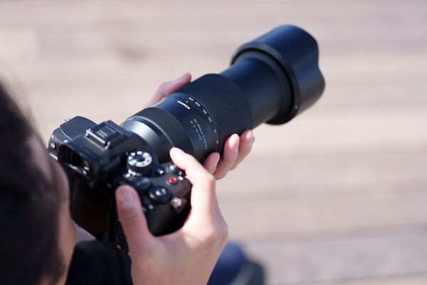 Tamron 50-300mm f/4.5-6.3 Di III VC VXD  Sony FE-Mount