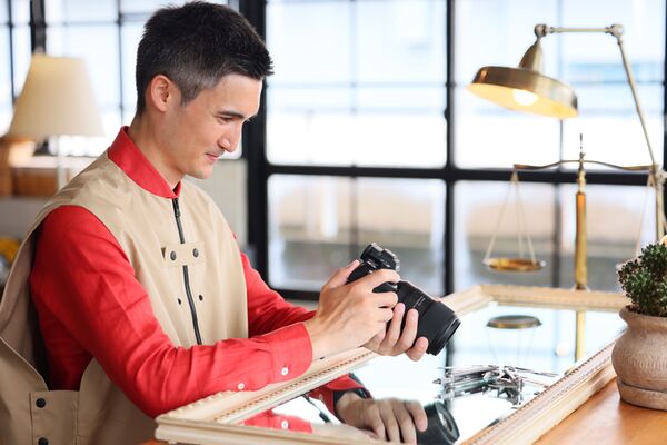 Tamron 90mm f/2.8 Di III MACRO VXD   Sony FE-Mount