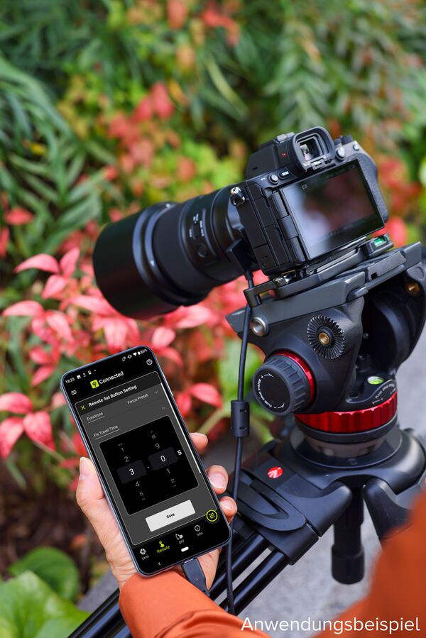 Tamron 90mm f/2.8 Di III MACRO VXD   Sony FE-Mount