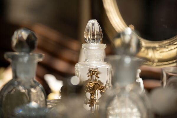 Tamron 90mm f/2.8 Di III MACRO VXD   Sony FE-Mount