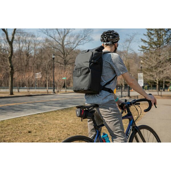 Tenba DNA 16 DSLR Backpack  schwarz