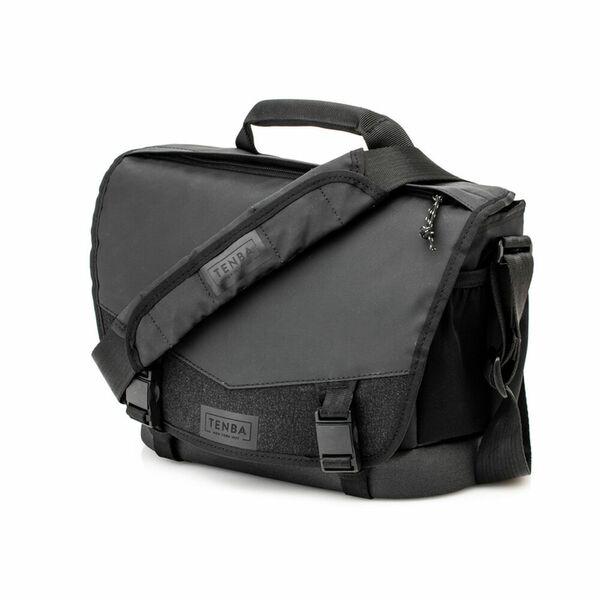 Tenba DNA 9 Slim Messenger Tasche  schwarz