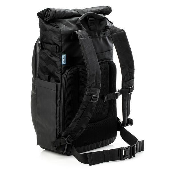 Tenba Rucksack Fulton V2  Allwetter schwarz/schwarz Camo 16L