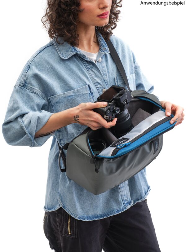 Tenba Solstice v2 Sling Bag  grau 12L