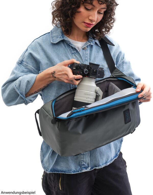 Tenba Solstice v2 Sling Bag  grau 16L